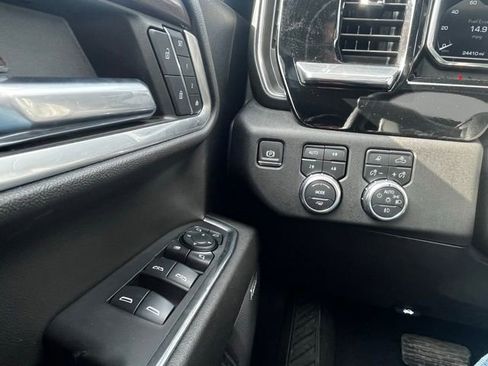 Used 2024 GMC Sierra 1500 SLT w/ SLT Premium Package image 17