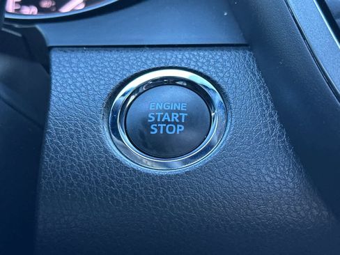 Used 2024 Toyota Camry SE image 22