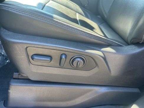 Certified 2022 Chevrolet Silverado 1500 High Country image 15