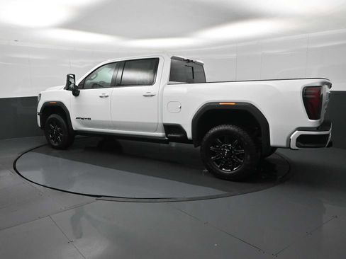 New 2026 GMC Sierra 3500 AT4 image 6