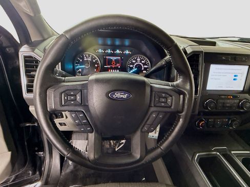 Used 2020 Ford F150 XLT w/ Equipment Group 302A Luxury AWD/4WD image 13