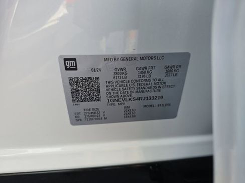 Used 2024 Chevrolet Traverse RS image 36