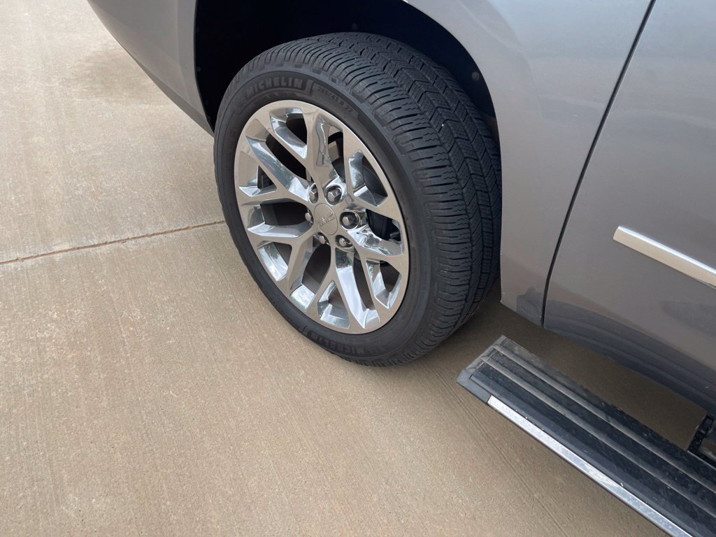 Used 2019 GMC Yukon XL Denali w/ Denali Ultimate Package AWD/4WD image 6