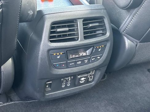 Used 2022 Honda Pilot Elite image 25