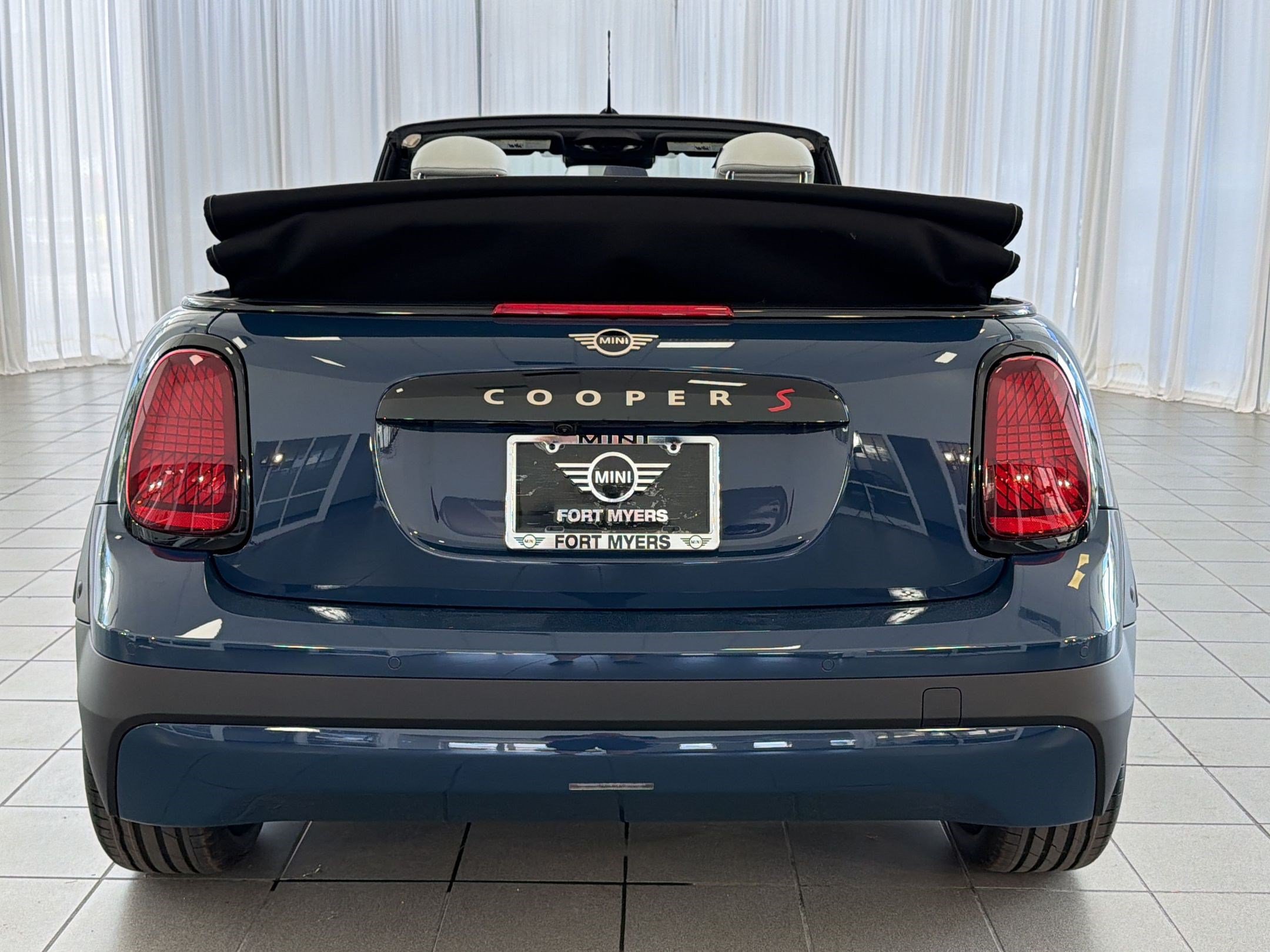 New 2026 MINI Cooper S FWD image 10