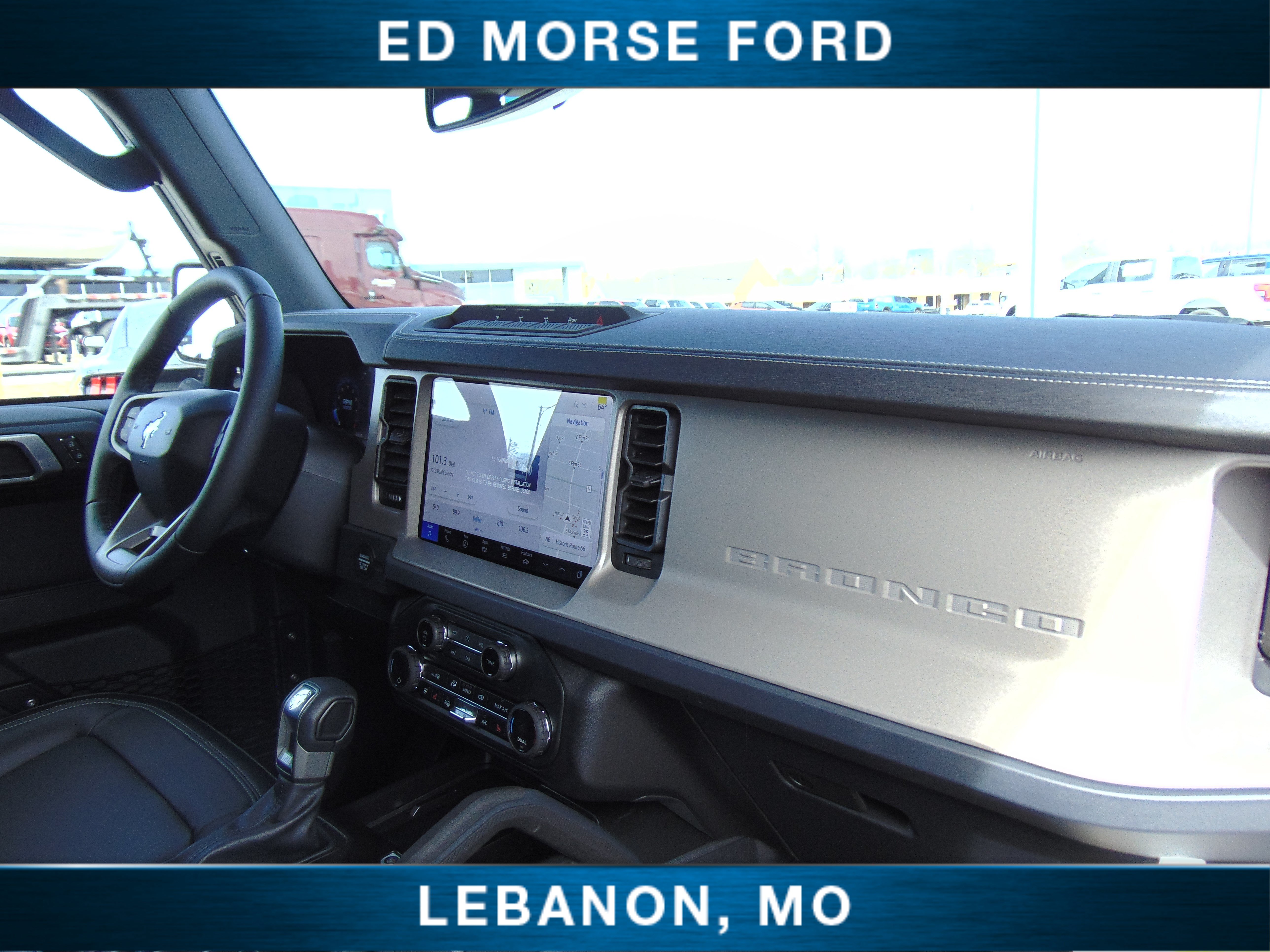 New 2026 Ford Bronco Outer Banks w/ Sasquatch Package AWD/4WD image 18