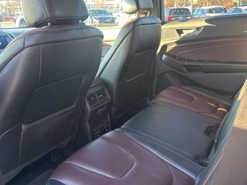 Used 2020 Ford Edge Titanium w/ Equipment Group 301A image 22