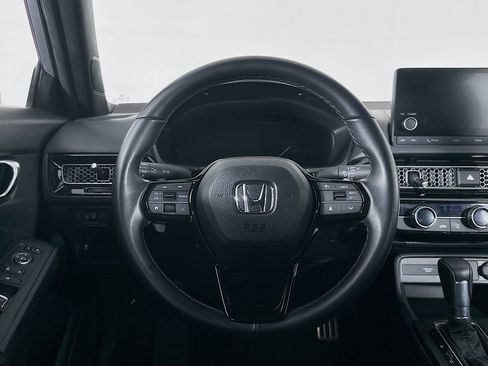 Used 2025 Honda Civic Sport image 16