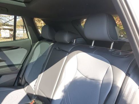 New 2026 Volkswagen Tiguan SE R-Line image 10