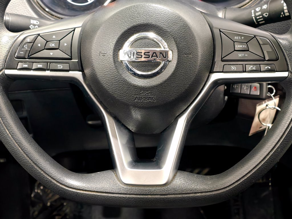 Used 2017 Nissan Rogue S AWD/4WD image 5