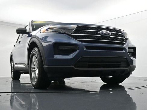 Used 2021 Ford Explorer XLT AWD/4WD image 28
