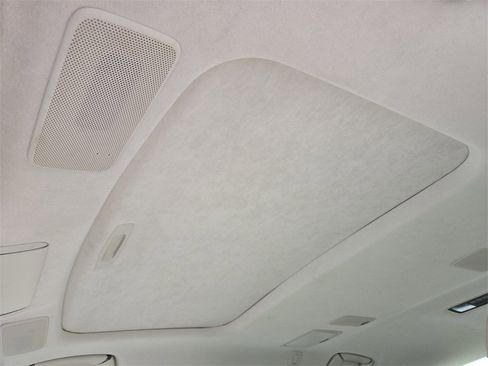 Used 2018 Lexus LS 500 image 25