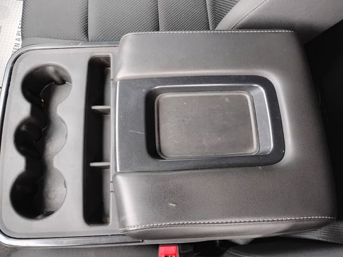 Used 2018 Chevrolet Silverado 1500 LT w/ Trailering Package image 12