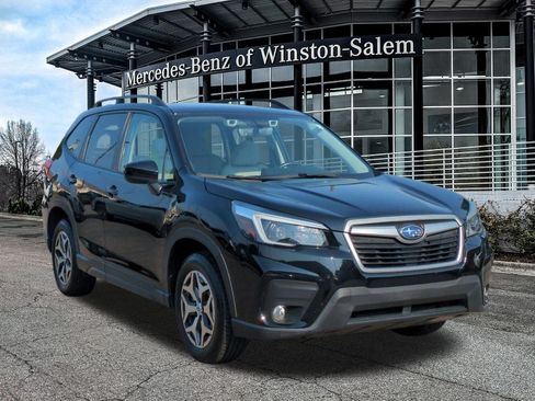 Used 2021 Subaru Forester Premium AWD/4WD image 1