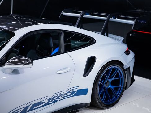 Used 2025 Porsche 911 GT3 RS RWD image 14