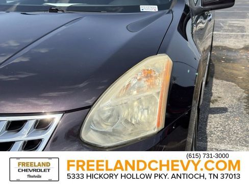 Used 2012 Nissan Rogue SV w/ Premium Pkg FWD image 10