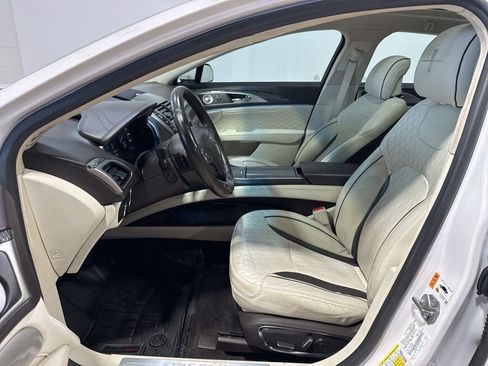 Used 2017 Lincoln MKZ Black Label w/ Technology Package AWD/4WD image 23