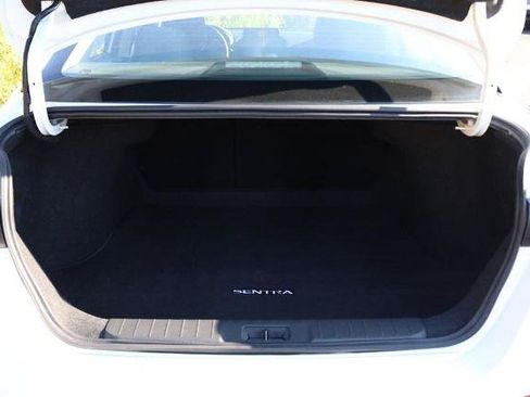 Certified 2025 Nissan Sentra SV FWD image 7