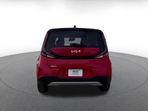 Used 2025 Kia Soul LX w/ LX Technology Package image 12