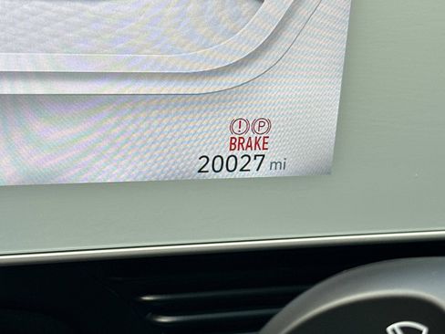 Used 2024 Hyundai Ioniq 5 SEL image 26