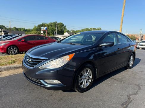 Used 2013 Hyundai Sonata GLS w/ Popular Equipment Pkg FWD image 3