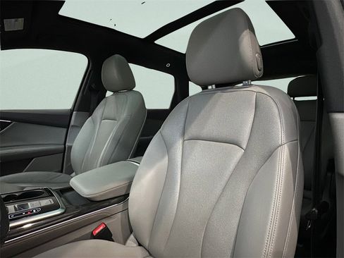 Used 2021 Audi Q7 3.0T Prestige image 6