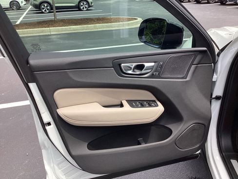 Used 2026 Volvo XC60 B5 Plus w/ Protection Package Premier AWD/4WD image 13