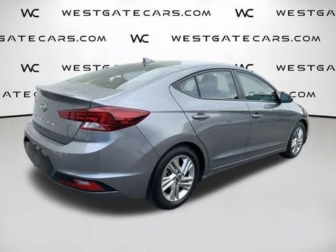 Used 2019 Hyundai Elantra SEL image 10