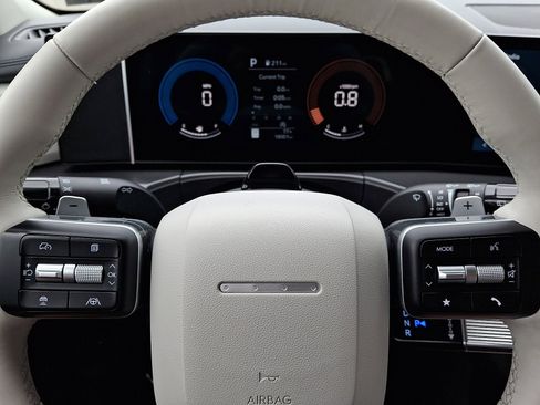 Certified 2026 Hyundai Santa Fe SEL image 19