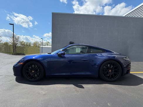 Certified 2024 Porsche 911 Carrera GTS RWD image 2