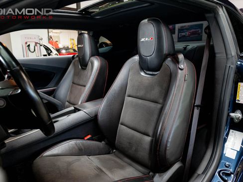 Used 2014 Chevrolet Camaro ZL1 RWD image 17