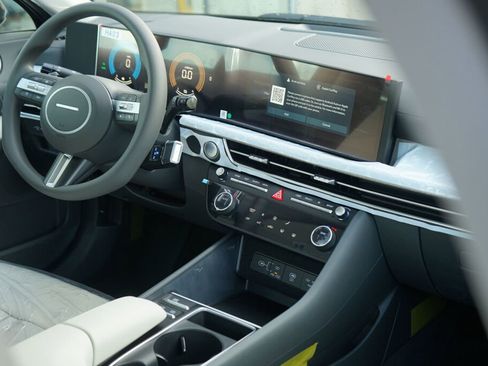 New 2026 Hyundai Sonata Blue image 25