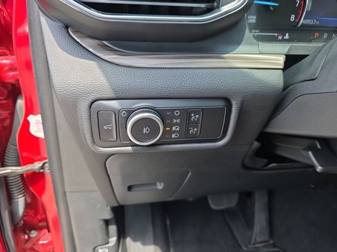 Used 2023 Ford Explorer Limited AWD/4WD image 20