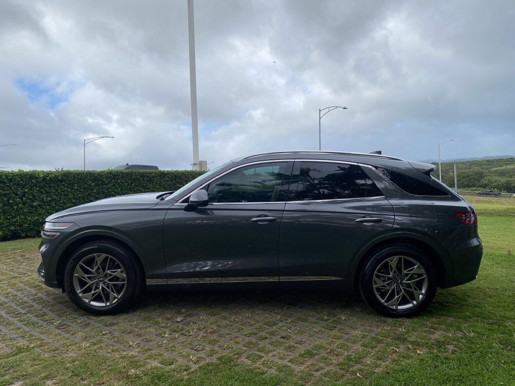 Used 2022 Genesis GV70 2.5T w/ Select Package AWD/4WD image 4