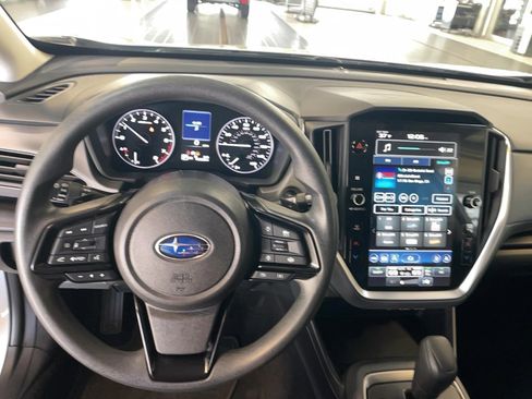 Used 2024 Subaru Crosstrek 2.0i Premium image 18