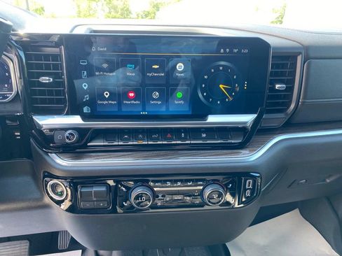 Used 2024 Chevrolet Silverado 1500 LT w/ LPO, Liner Protection Package AWD/4WD image 16