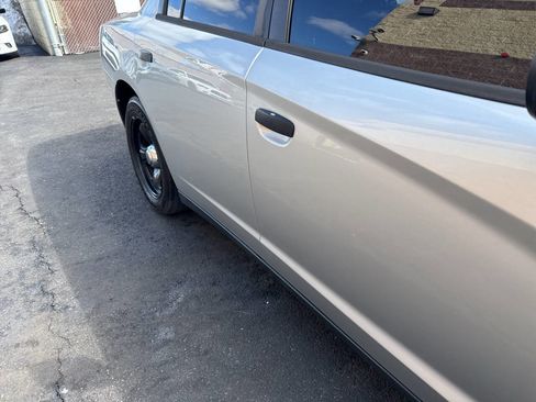 Used 2011 Dodge Charger Police w/ Convenience Group I image 13