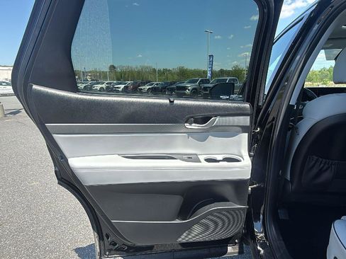 Used 2025 Hyundai Palisade SEL AWD/4WD image 22