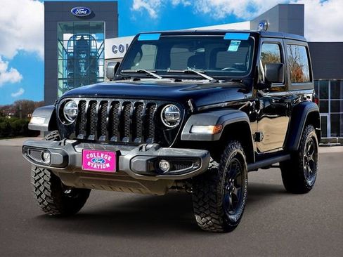 Used 2021 Jeep Wrangler Willys image 3
