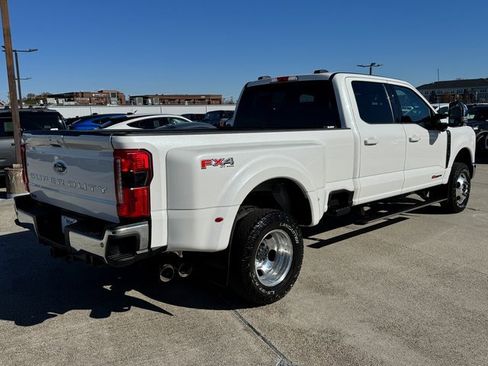 Certified 2023 Ford F350 Lariat w/ Lariat Ultimate Package image 8
