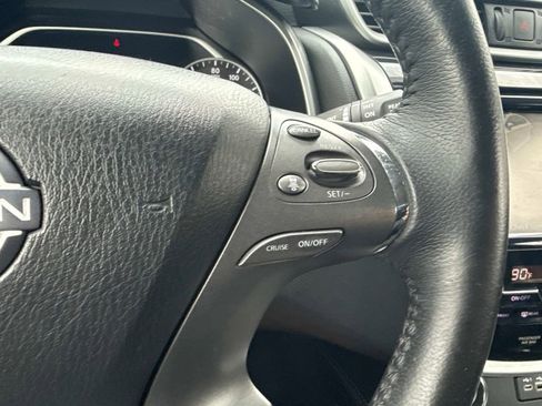 Used 2023 Nissan Murano SV w/ SV Midnight Edition Package AWD/4WD image 29
