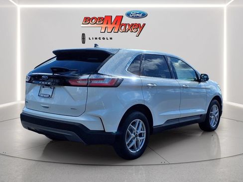 Used 2023 Ford Edge SEL w/ Convenience Package AWD/4WD image 4