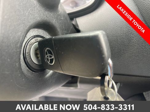 Used 2024 Toyota Corolla LE FWD image 33
