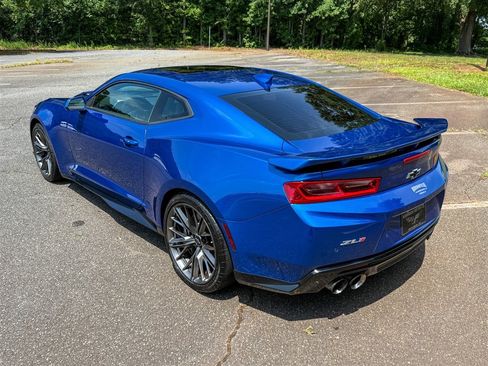 Used 2017 Chevrolet Camaro ZL1 RWD image 20