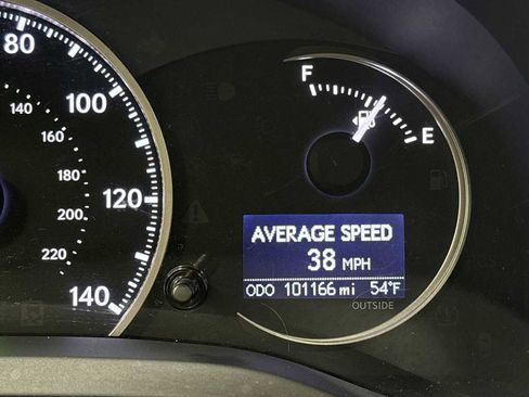 Used 2015 Lexus CT 200h image 17