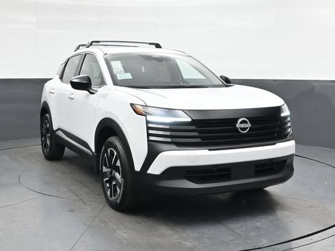 Certified 2026 Nissan Kicks SV w/ Cold Weather Package AWD/4WD image 2