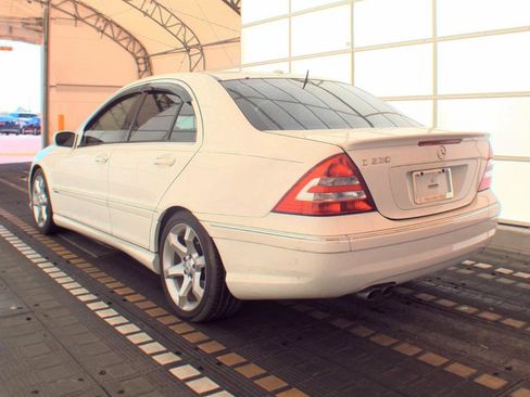 Used 2007 Mercedes-Benz C 230 Sedan image 8