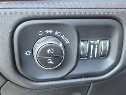 New 2026 RAM 1500 RHO image 32