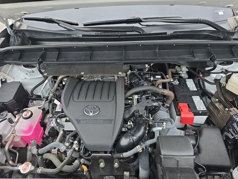 Used 2024 Toyota Highlander XSE image 32