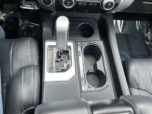 Used 2014 Toyota Tundra Platinum image 16